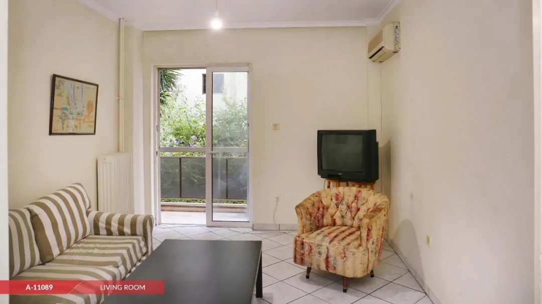 POSEIDON APARTMENT：投资位置绝佳房源，波塞冬大道一线海景房！25万欧送装修