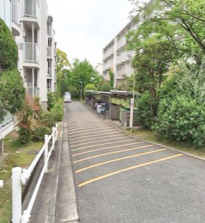 奈良県香芝市上中204号室